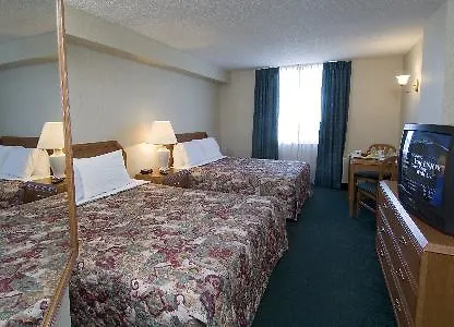 Comfort Hotel Airport North Τορόντο