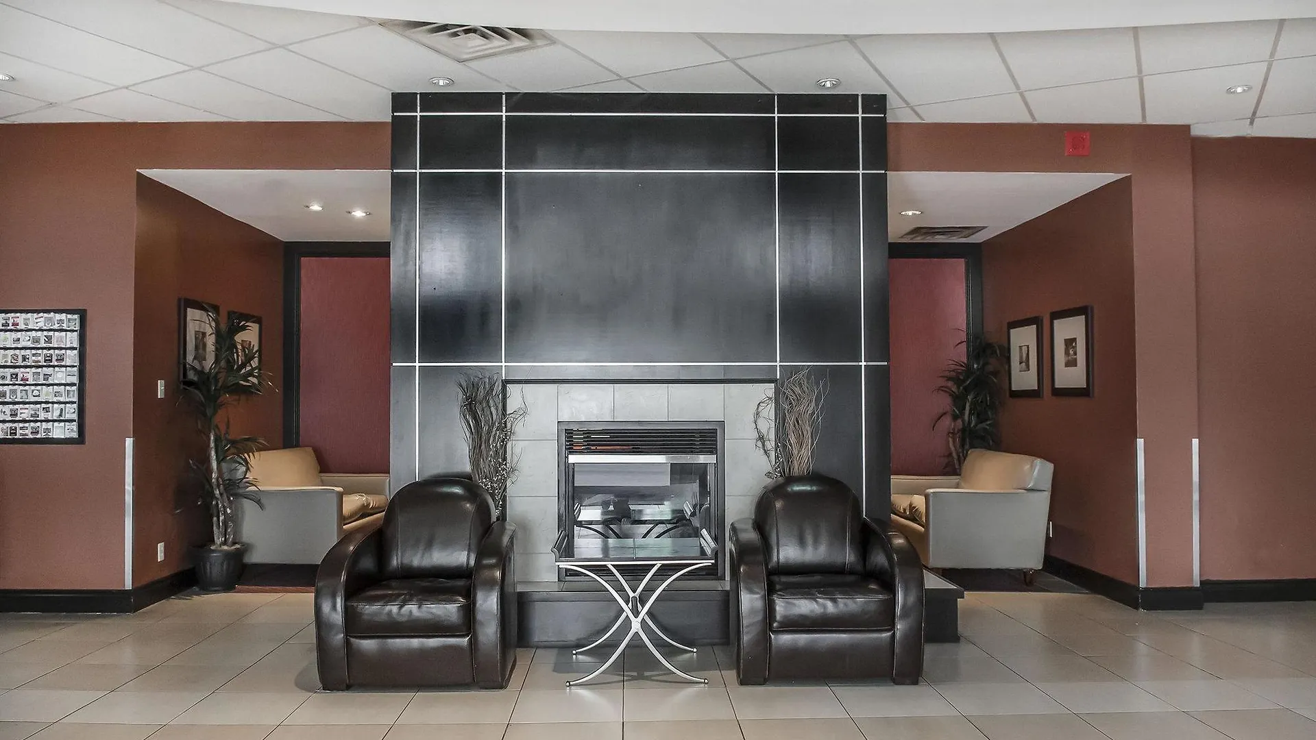 Comfort Hotel Airport North Toronto
