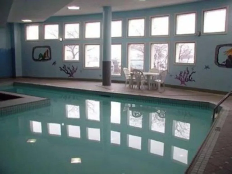 ***  Comfort Hotel Airport North Toronto Canada