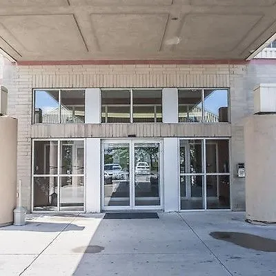 Comfort Hotel Airport North Toronto Canada